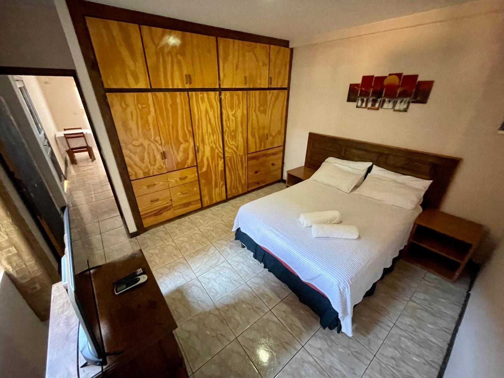 El Tata Apart Puerto Iguazú Exterior foto